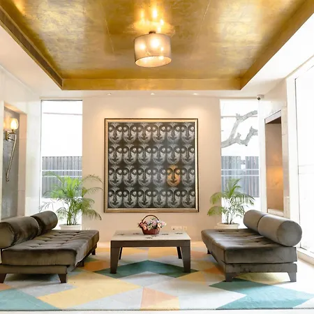 Udman Hotel Panchshila Park-2