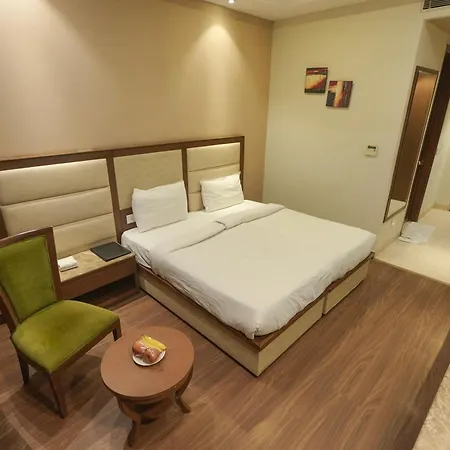 Maple Grand-3