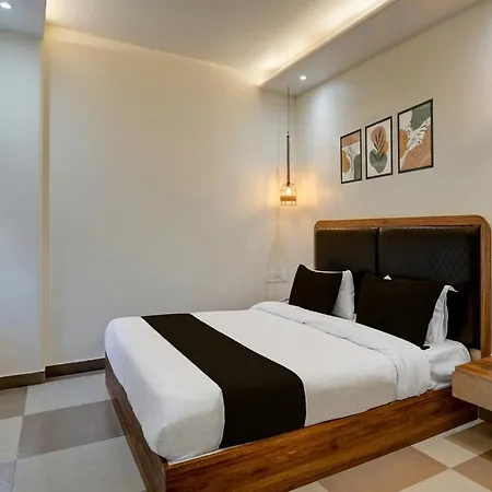 Collection O Rajapur Circuit House-3
