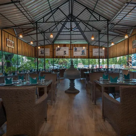 Summit Green Lake Tea Resort & Spa-3