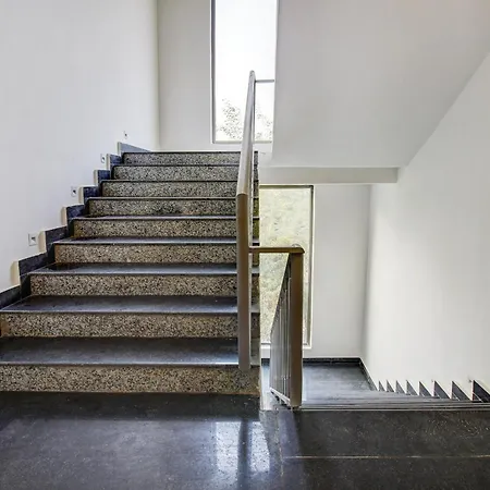 Townhouse Oak Aurelia Grand-2