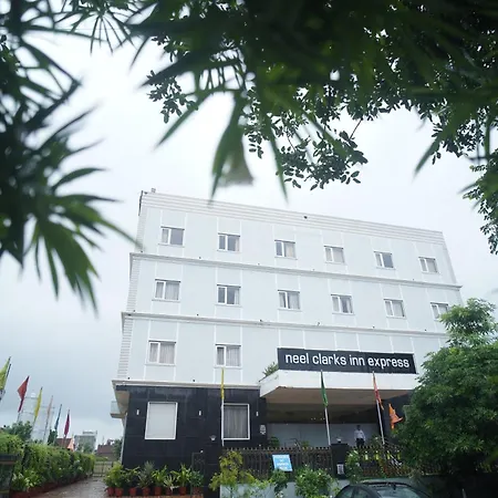 Neel Clarks Inn Express-2