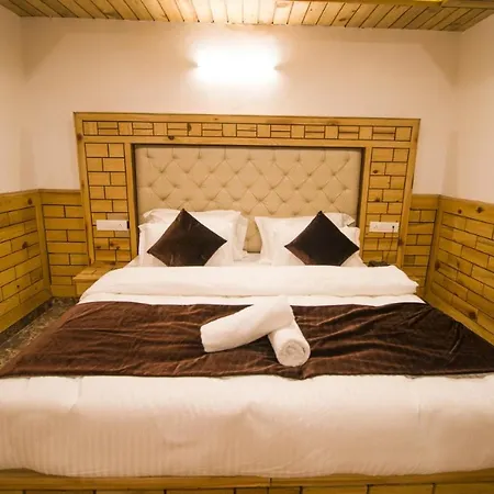 Ayushkama Cottage #Naddi Sunset Point#Free Parking#Cricket Stadium8 Km#Mcleodganj 2 Km- Bhagsunag 4 Km-3