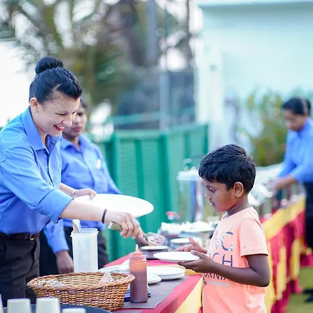 Shelter Beach Resort-3