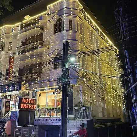 Hotel Breeze New Jalpaiguri-3