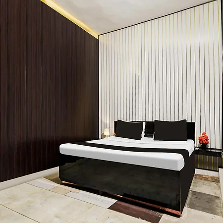 Super Hotel Supreet Inn-2