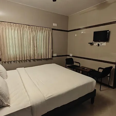 Hotel Kc Yercaud-3