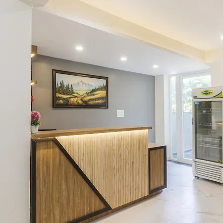 Townhouse Infinity Stays Near Appu Ghar-3