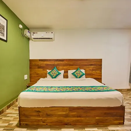 Treebo Lands End Beach Resort - 100M From Morjim Beach-3
