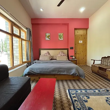 Hidden Leaf Homestay-2