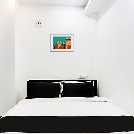 Hotel O City Inn Luxury Rooms-2