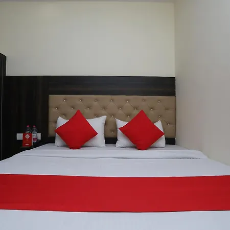 Hotel Ivy-2