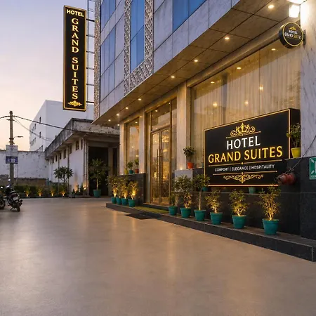 Hotel Grand Suites By D'Capitol - Near Igi Airport-3