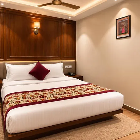Hotel Ip Royal By Qotel-3
