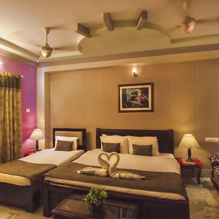 Hotel Meenakshi Udaipur - Family Preffered Hotel-2