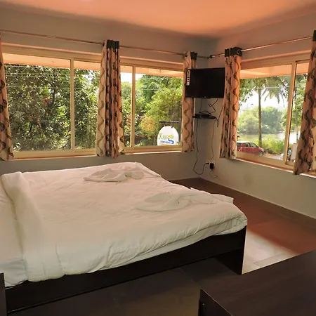 Kay'S Riverview Resort - Near Baga Beach-3