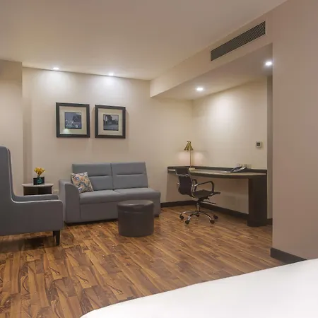 Hampton By Hilton Vadodara-Alkapuri-2