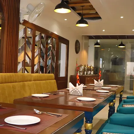 Hotel Green - Behind Parmarth Niketan-3