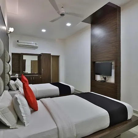 Banyan Paradise Resort-3