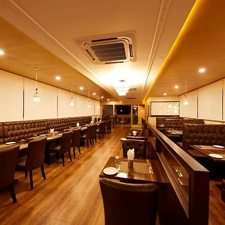 Al Noor Palace Business Class Hotel-2