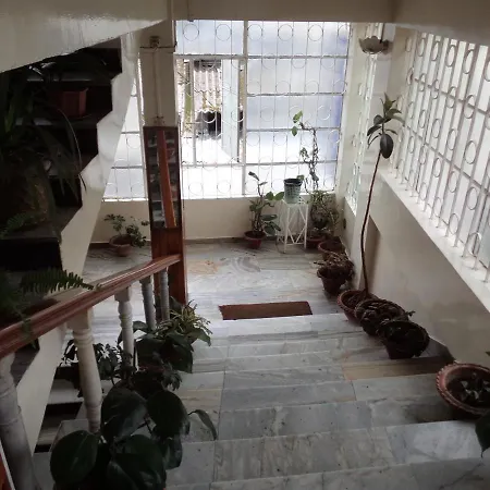 Hotel Embassy-3