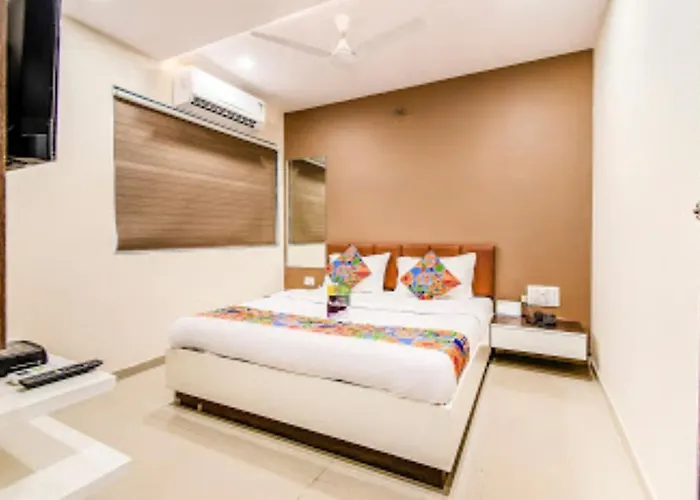 Hotel Pratiksha
