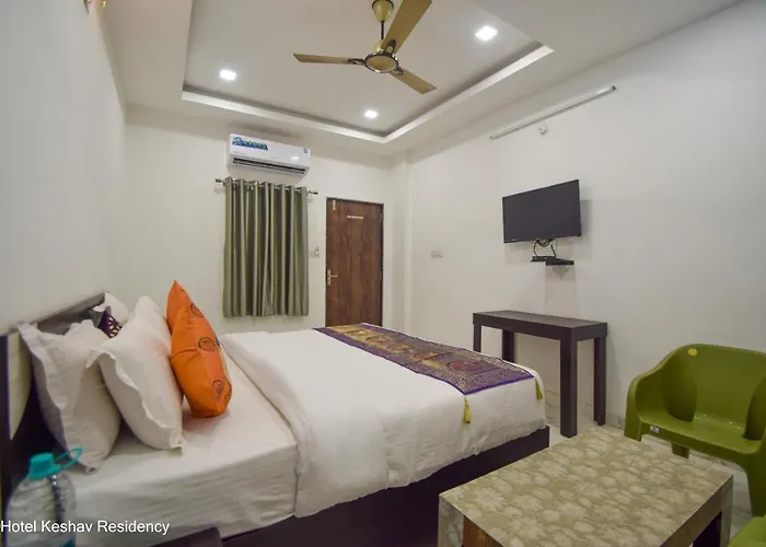 Hotel Keshav Residency