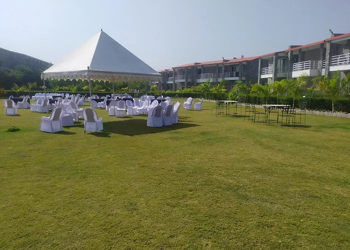 Lal Bagh Resort Ranakpur - Step Into The Wild, Stay In Luxury