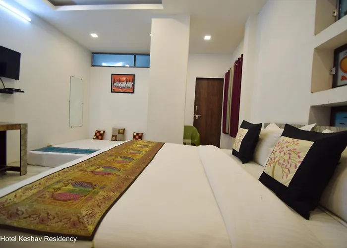 Hotel Keshav Residency