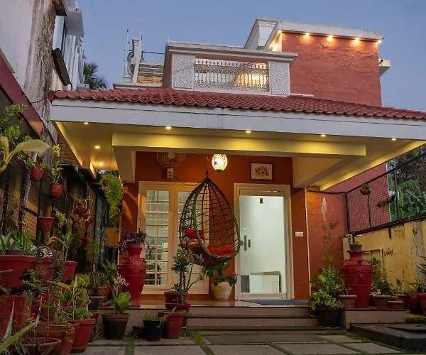 Adams Cottage Kochi