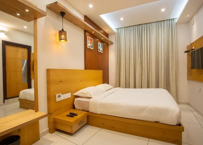 Hasco Tower Business Hotel Stay Close To Palakkad Junction Railway Station