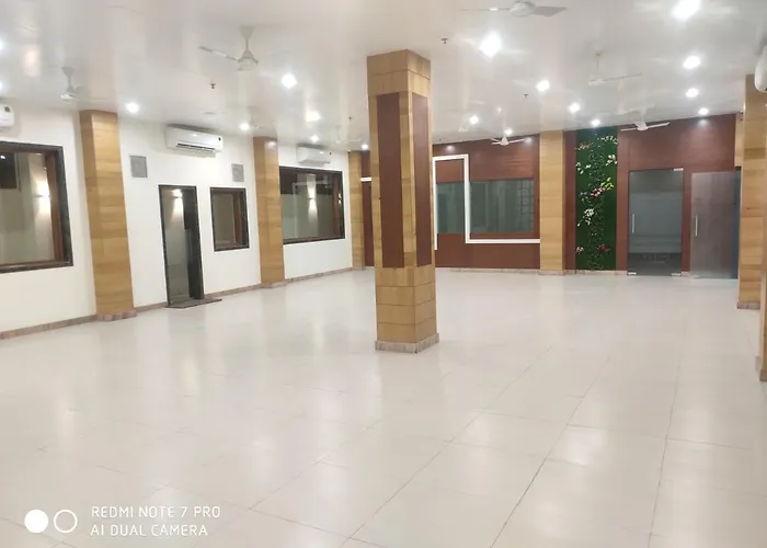 Hotel Shree Shyam International