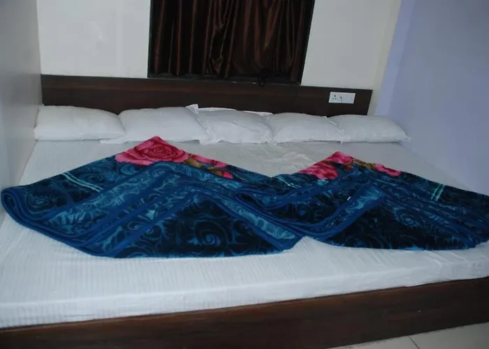 Hotel Chouhan Paradise