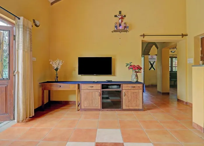 Itsy Hotels Vailankanni Natures Inn