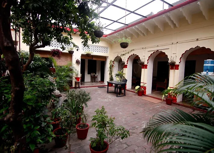 Patnimal Guesthouse
