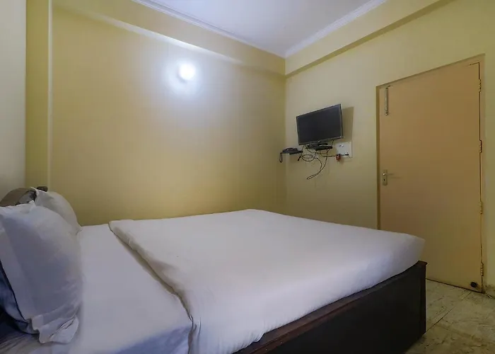 Fabhotel Buddha Residency