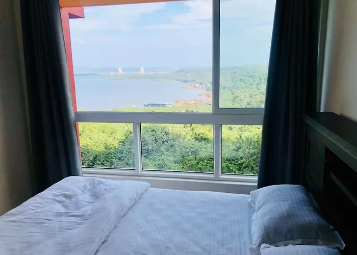 Ue Rooms - 2Br Sea View Serviced Apartment - Dabolim Goa