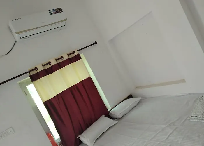 Aashirwad Garden & Resort