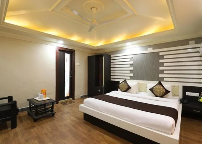 Hotel Loyal Residency