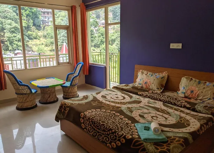 Golden View B&B