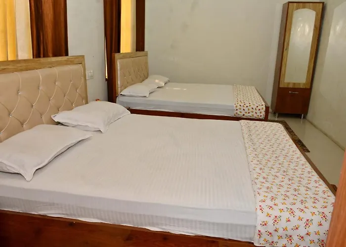 Corridor Inn