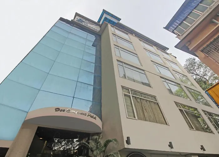 Dee Empresa Hotel