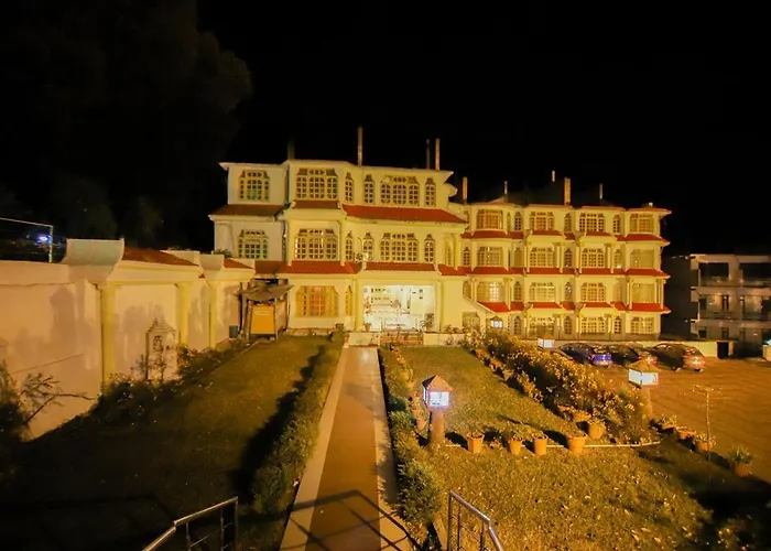 Royal Palace Resort
