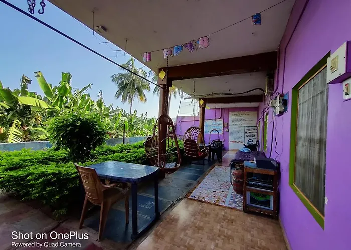 Archana Guest House River View Hampi