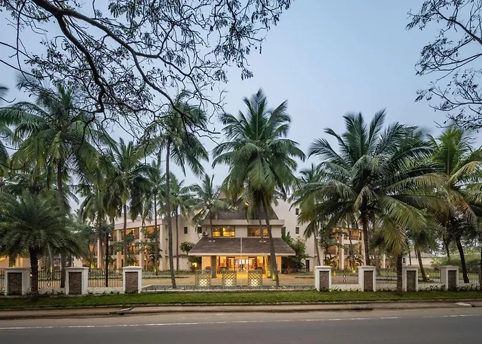 Silver Waves Resort & Spa - Daman