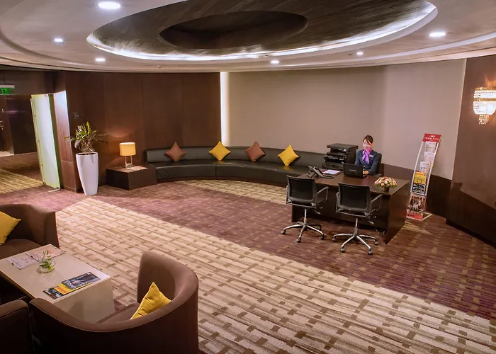 Crowne Plaza Kochi By Ihg