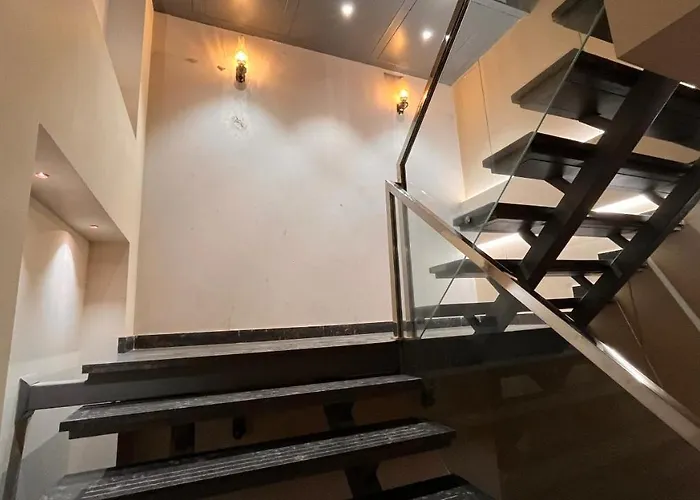 IP Royal Hotel - New Delhi