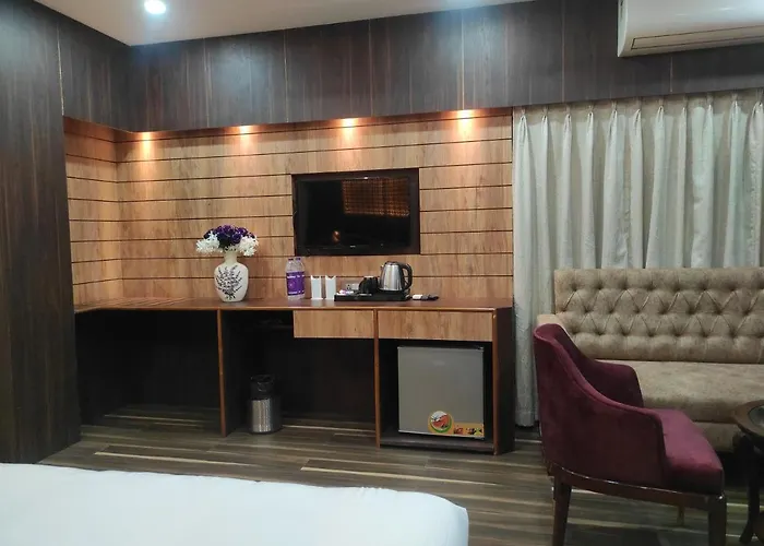 Hotel Aavas Inn