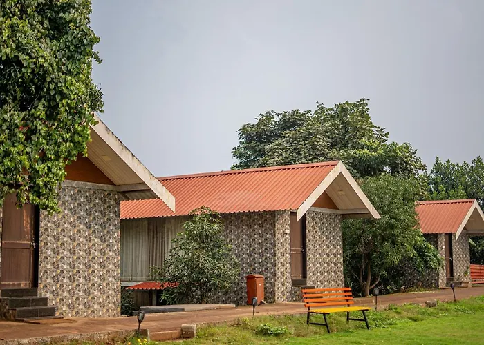 Shvas Island Resort