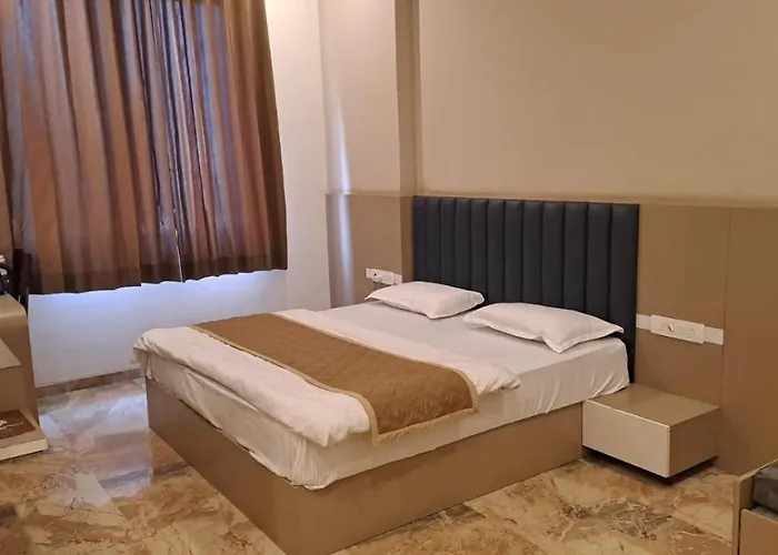 Hotel Keshav Inn